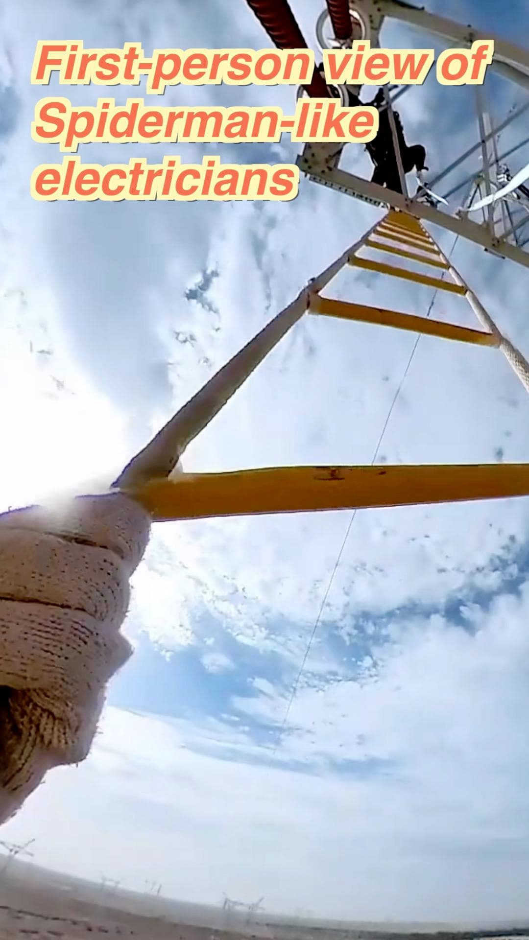 สัมผัสมุมมอง 'ช่างไฟจีน' ลุยงานซ่อมบำรุงในซินเจียง