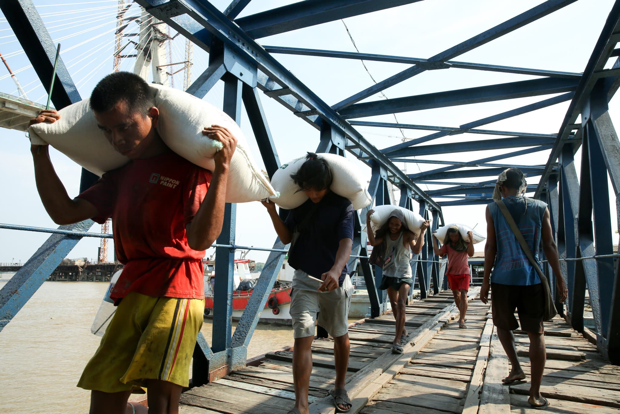 เมียนมาส่งออก 'ข้าว' ปีงบฯ 2024-25 ทะลุ 2.4 ล้านตัน