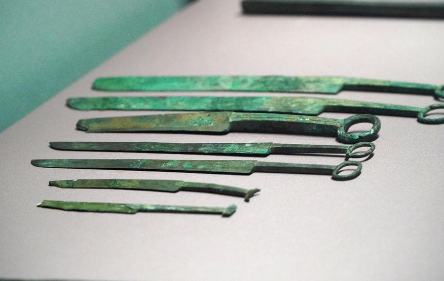 พิพิธภัณฑ์ซานตงจัดแสดง 'บันทึกซีกไผ่-เครื่องมือโบราณ' เปี่ยมมนต์ขลัง