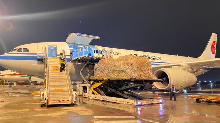 เสฉวนเปิด 14 เส้นทางบินใหม่ หนุนขนส่งสู่ทั่วโลก