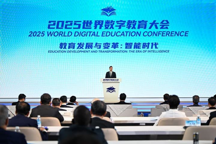 ยอดลงทะเบียนแพลตฟอร์ม 'การศึกษาอัจฉริยะ' ของจีนทะลุ 164 ล้านราย