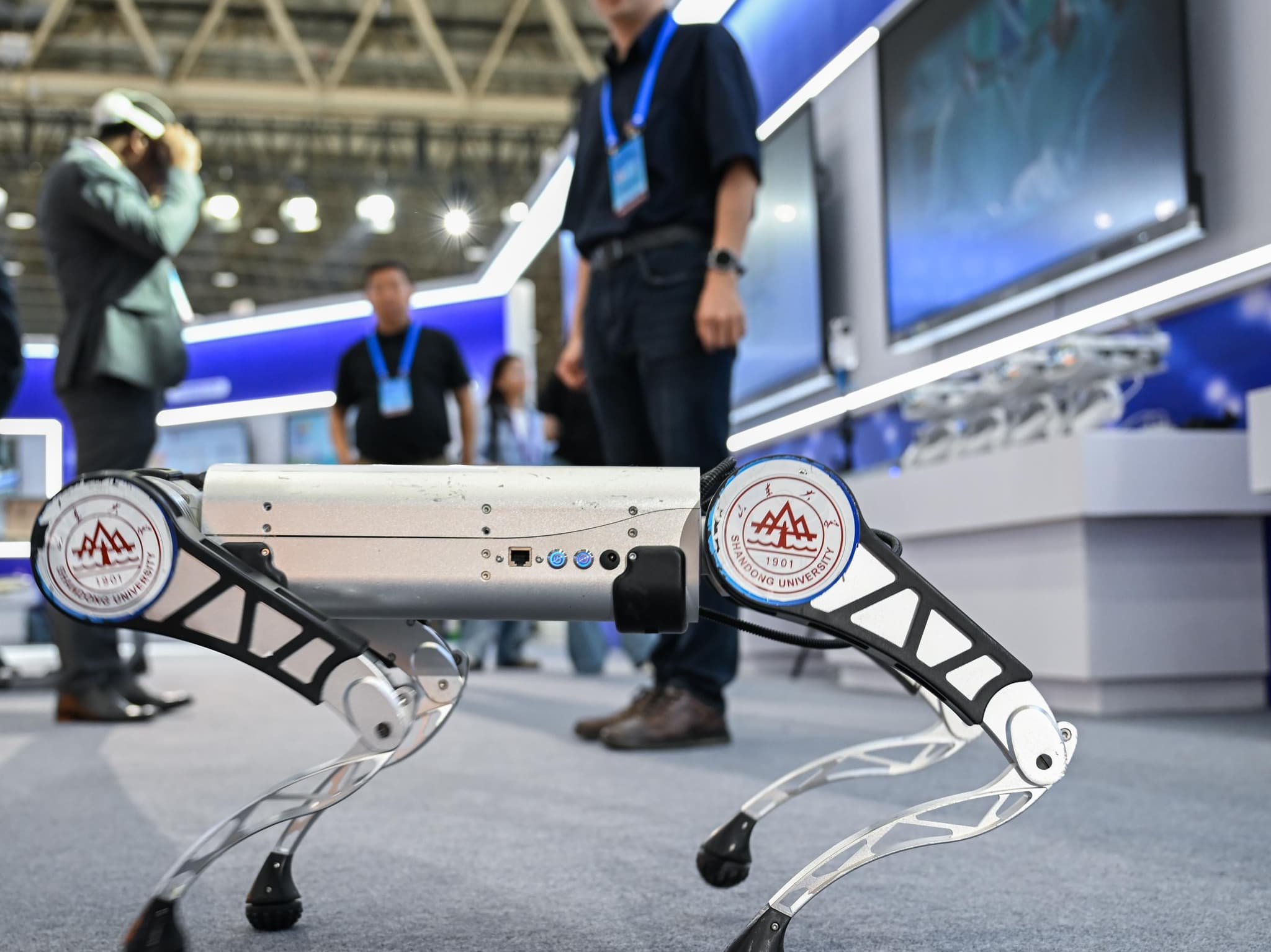 รายได้ 'อุตสาหกรรมดิจิทัล' ของจีน แตะ 8.5 ล้านล้านหยวนในไตรมาสแรก