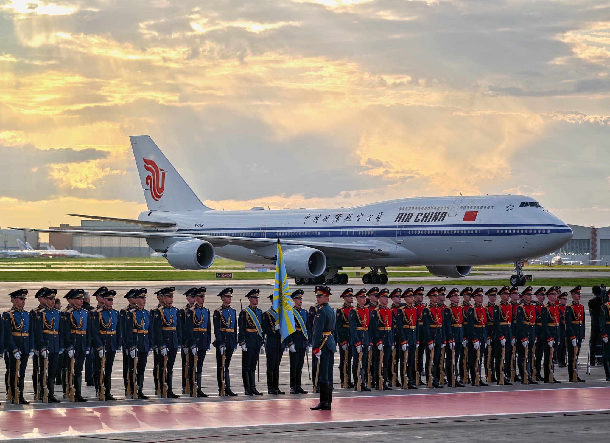 สีจิ้นผิง : จีน-รัสเซียแบกความรับผิดชอบพิเศษในฐานะประเทศใหญ่