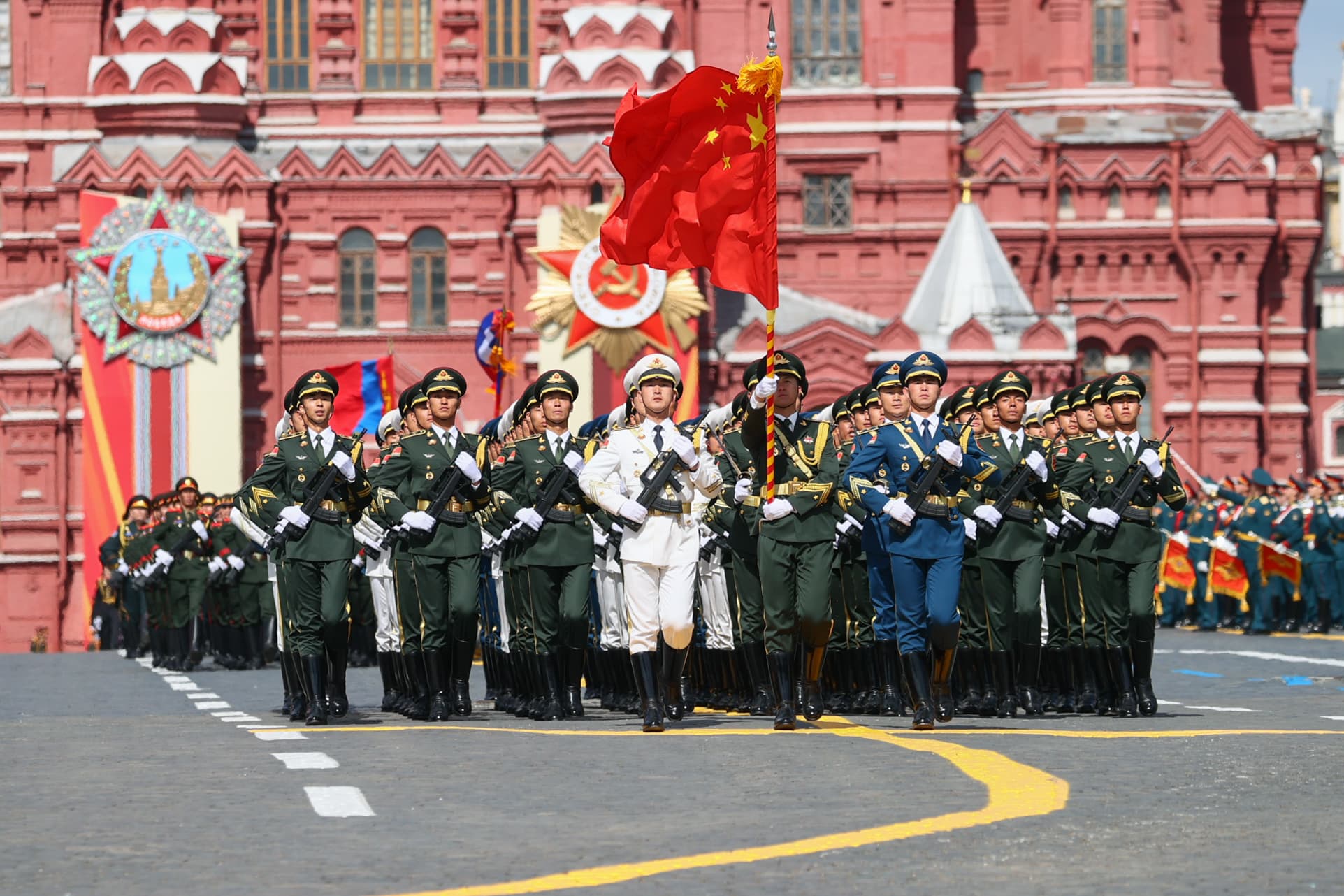 จีนพร้อมจับมือรัสเซีย เสริมสร้างความสัมพันธ์ระหว่างกองทัพ
