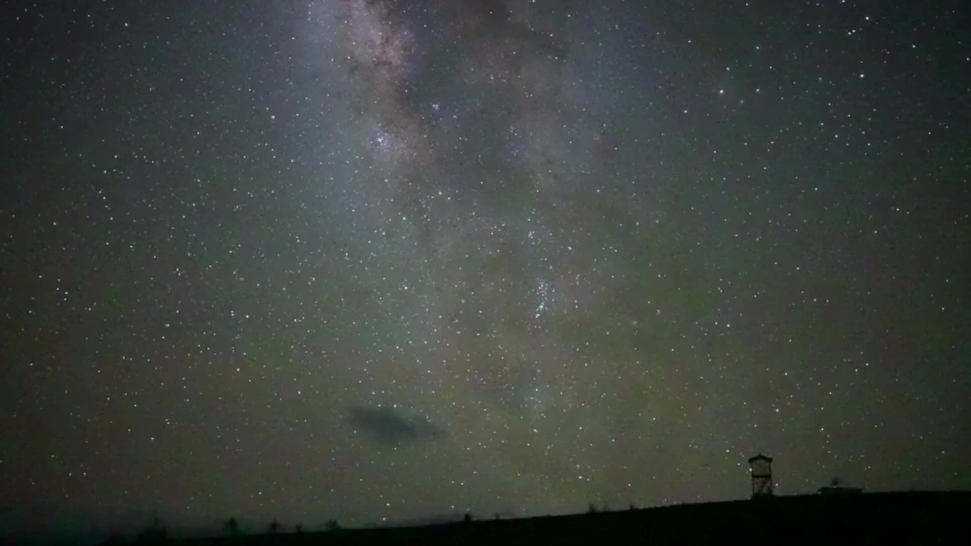 ฝนดาวตก 'อีตาอควอริดส์' กลางฟ้าเสฉวน ของขวัญจากดาวหางฮัลเลย์