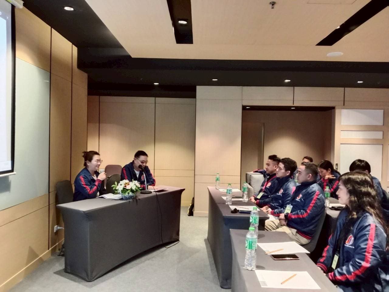 สมาคมผู้สื่อข่าวไทย-จีน และ สถาบันสื่อและบริหารธุรกิจไทย-จีน จัดปฐมนิเทศเข้มข้น หลักสูตรผู้บริหารรุ่นใหม่ธุรกิจไทย-จีน รุ่นที่ 2