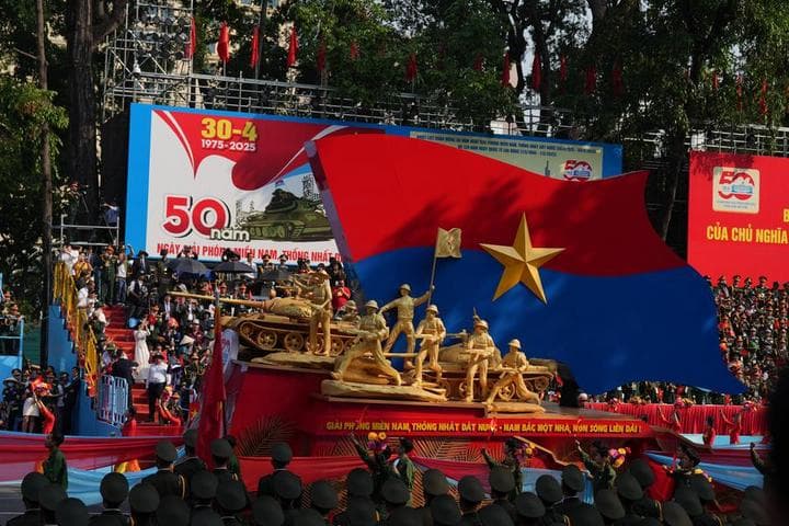 เวียดนามรำลึก 'ปลดปล่อยภาคใต้-รวมชาติ' ครบ 50 ปี