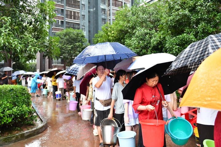 ฝนตกหนักถล่ม 'หูหนาน' กระทบประชาชนกว่า 4 แสนคน