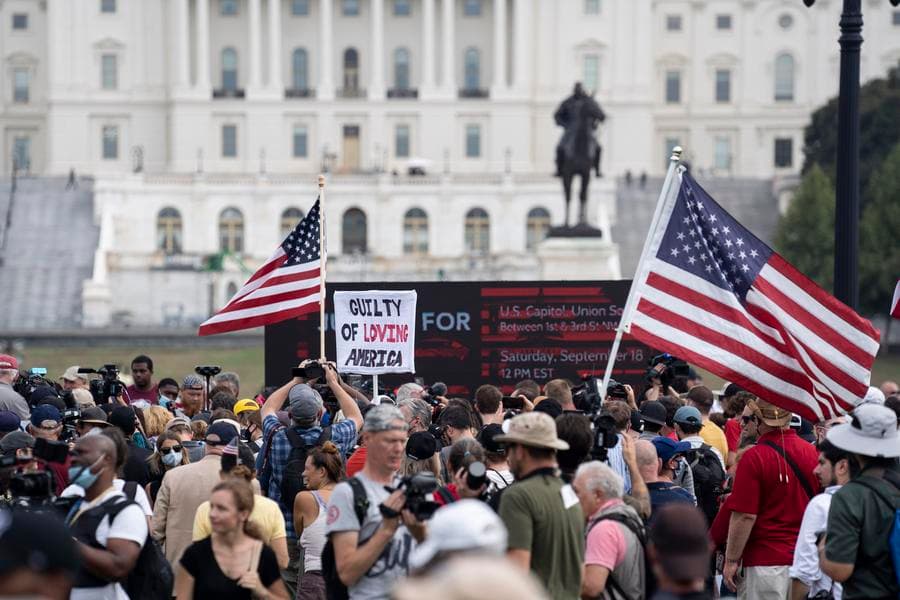 สำรวจพบ 'ภาพลักษณ์สหรัฐฯ' ตกต่ำในสายตาคน 15 ประเทศ