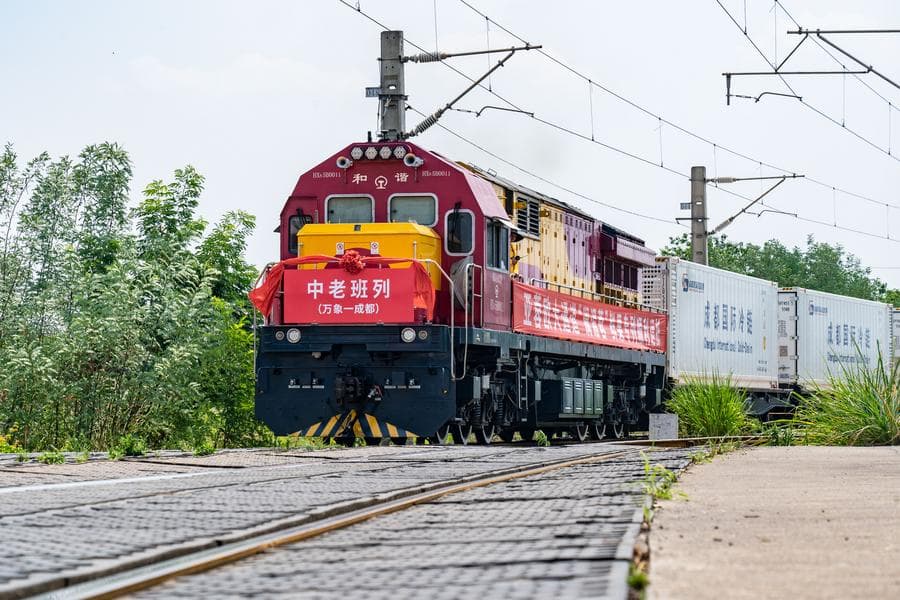 รถไฟติดแอร์ขนส่ง 'ทุเรียนไทย' สู่เฉิงตู การันตีสดใหม่หวานหอม