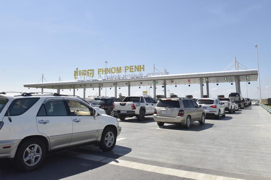กัมพูชาทุ่มเงินกว่า 1 พันล้านดอลล์ นำเข้า 'พลังงาน' ช่วงม.ค.-พ.ค.