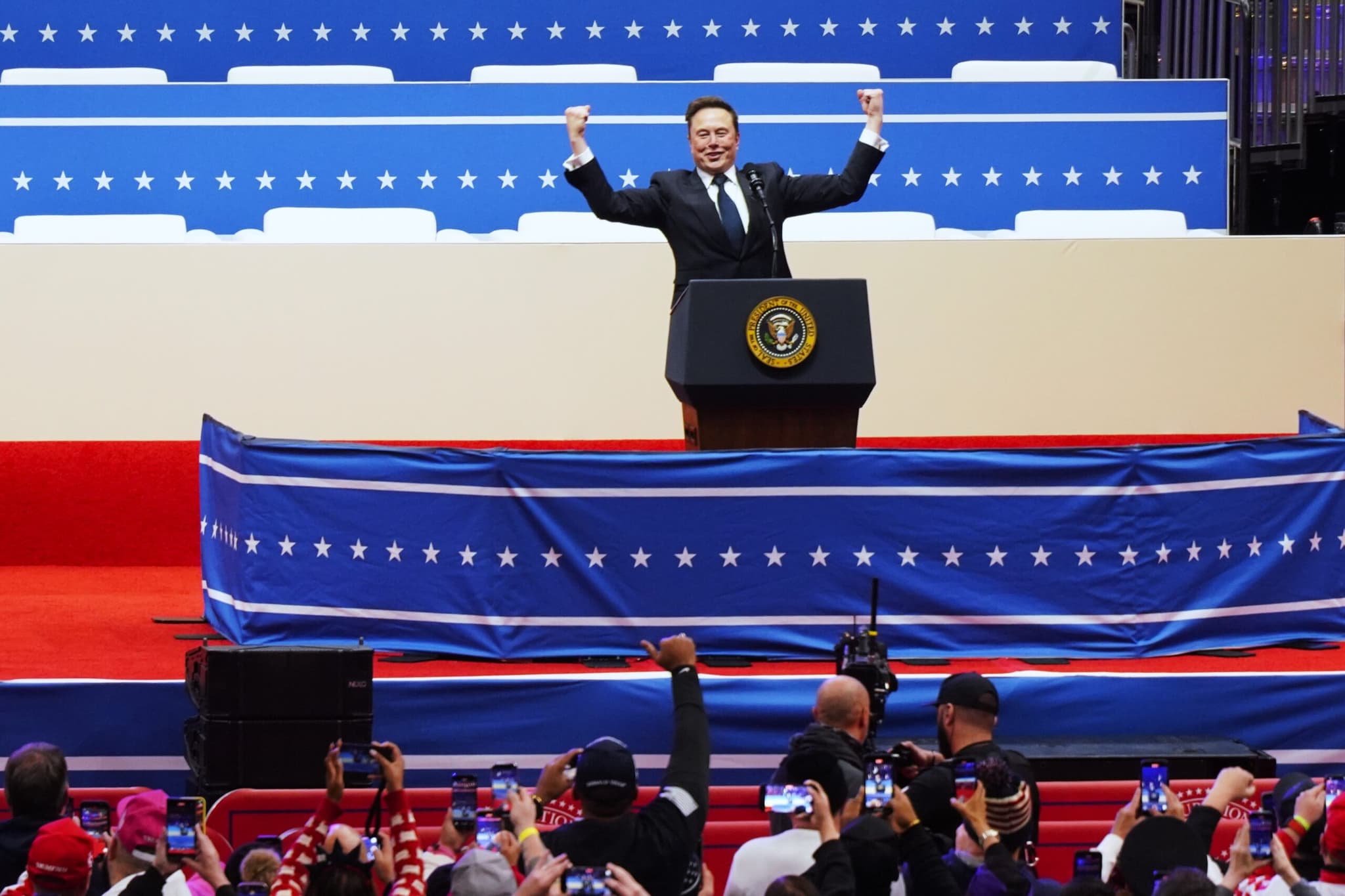 มัสก์จวก 'ร่างกฎหมายยิ่งใหญ่-สวยงาม' ของทรัมป์ว่าน่ารังเกียจ