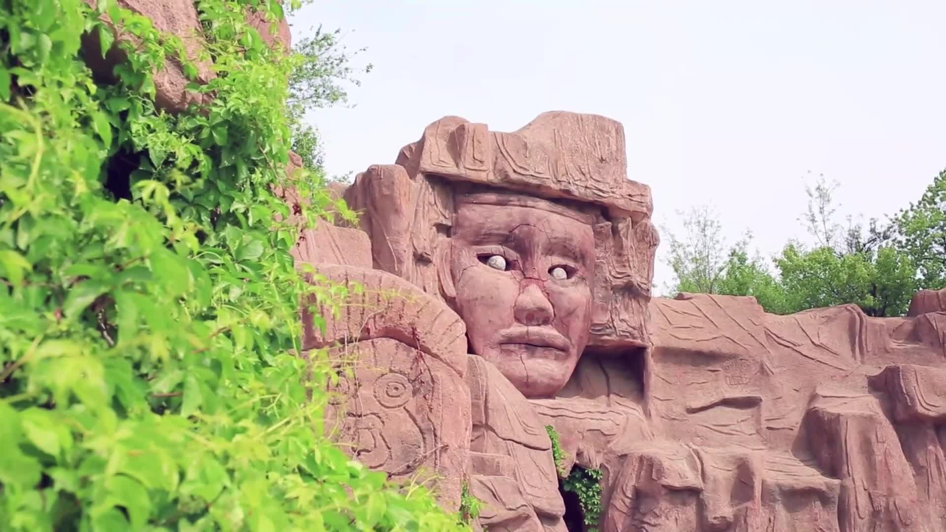 สำรวจ 'รูปปั้นเทพธิดา' แห่งวัฒนธรรมหงซานในเหลียวหนิง