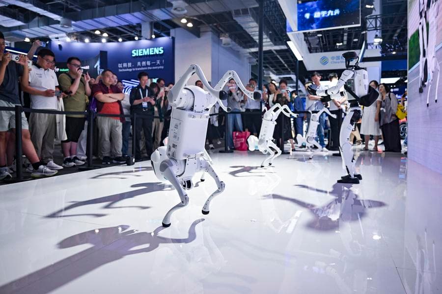 สารพัดเทคโนโลยีล้ำสมัย งานประชุม AI โลก 2025