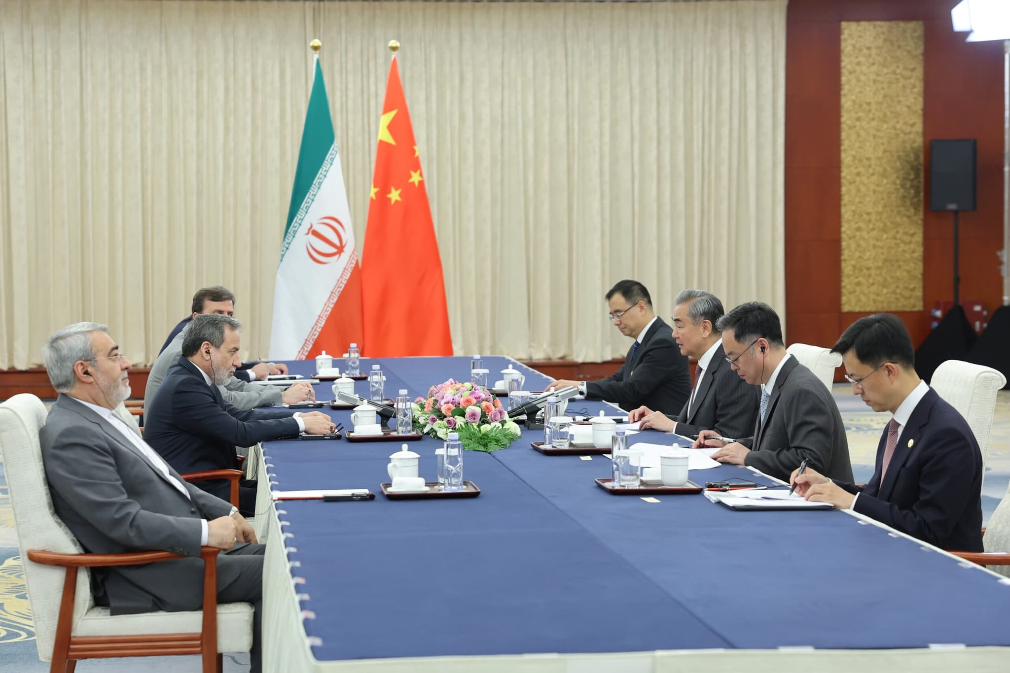 หวังอี้ : จีนสนับสนุน 'อิหร่าน' ปกป้องอธิปไตย-เกียรติภูมิ