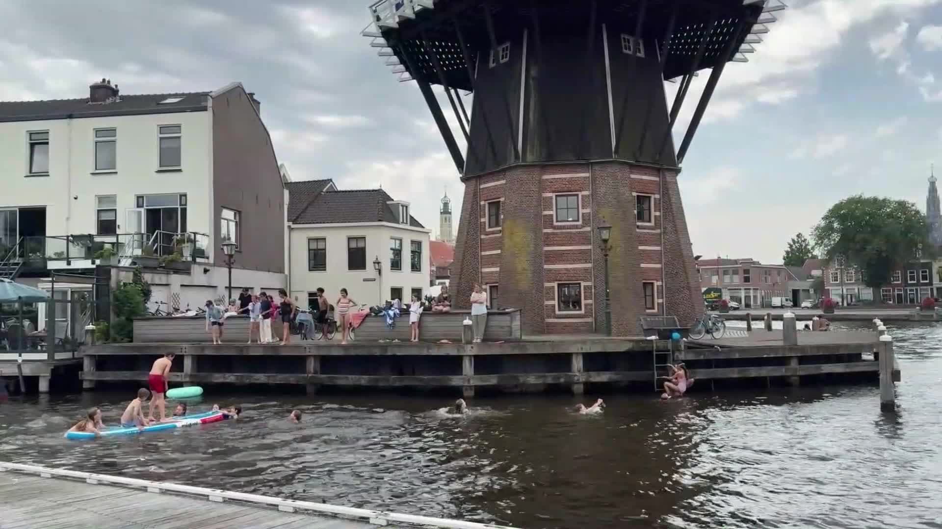 เนเธอร์แลนด์เผชิญ 'คลื่นความร้อน' ปกคลุมครั้งแรกในรอบ 3 ปี