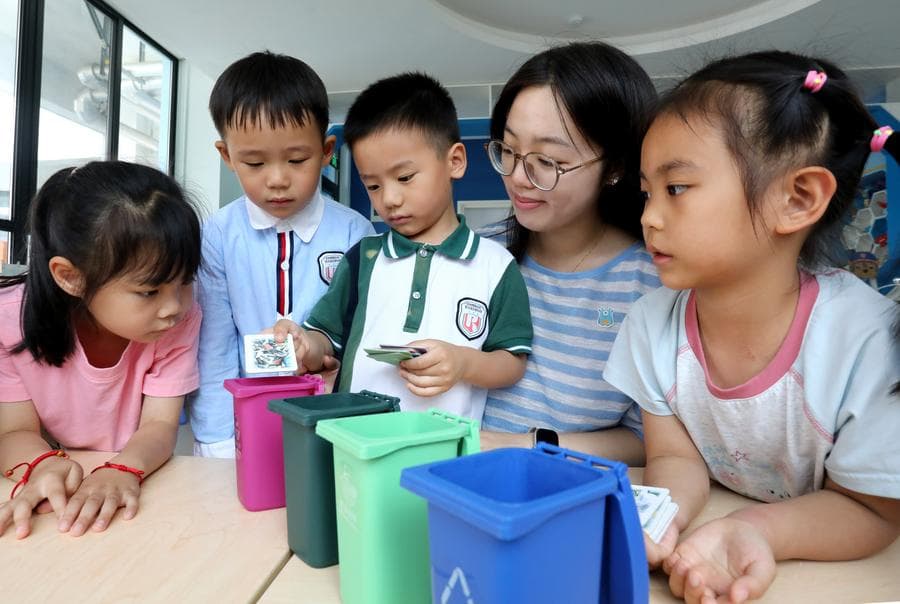 จีนคาดนโยบาย 'เรียนอนุบาลฟรี' เอื้อประโยชน์แรก 12 ล้านคน