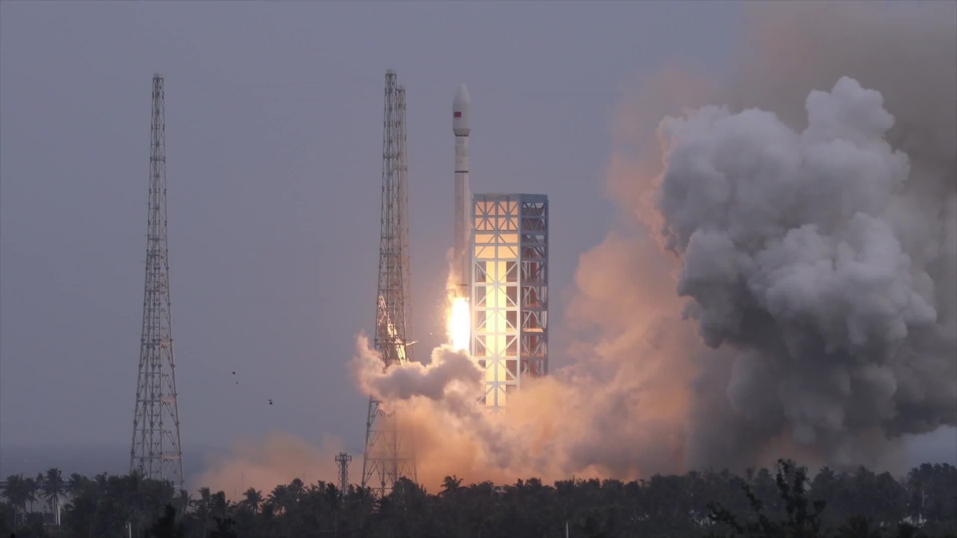 จรวดลองมาร์ช-12 ฝีมือจีน พาดาวเทียมอินเทอร์เน็ตชุดใหม่สู่อวกาศ