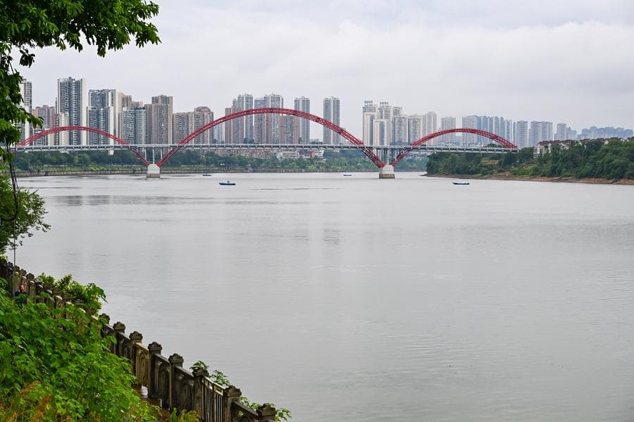 ฝนถล่ม 'ฉงชิ่ง' อพยพประชาชนกว่า 15,000 คน