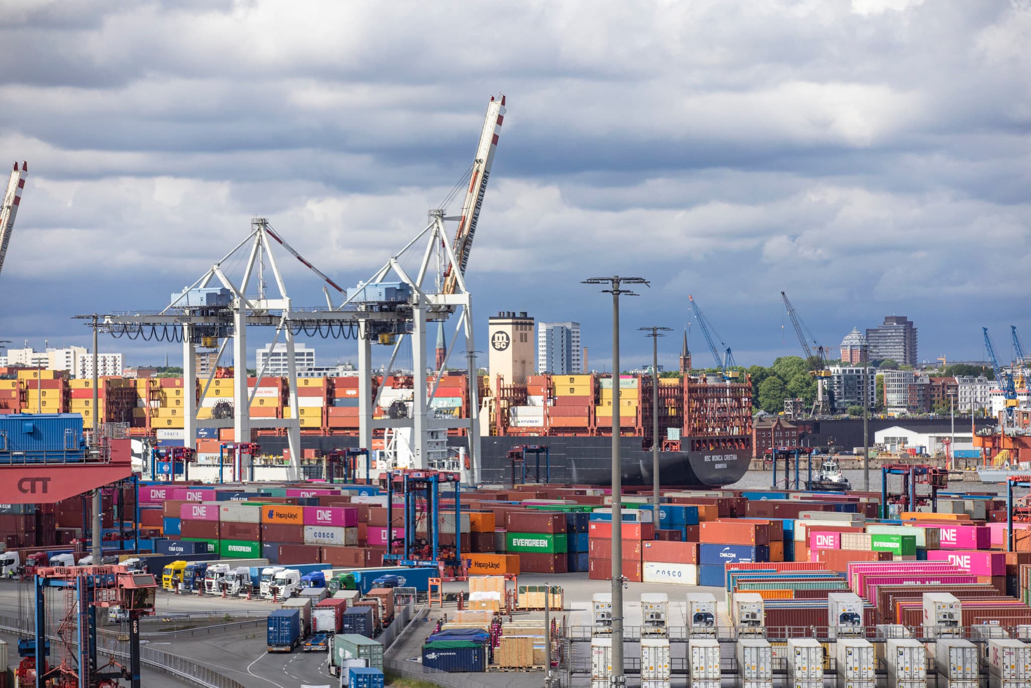 WTO หั่นคาดการณ์ค้าสินค้าโลกปี 2026 เหลือโต 1.8% เหตุสหรัฐฯ ขึ้นภาษี