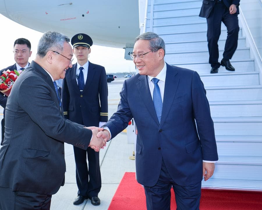 หลี่เฉียงเดินทางถึงนิวยอร์ก ร่วมอภิปรายทั่วไปในการประชุม UNGA สมัยที่ 80