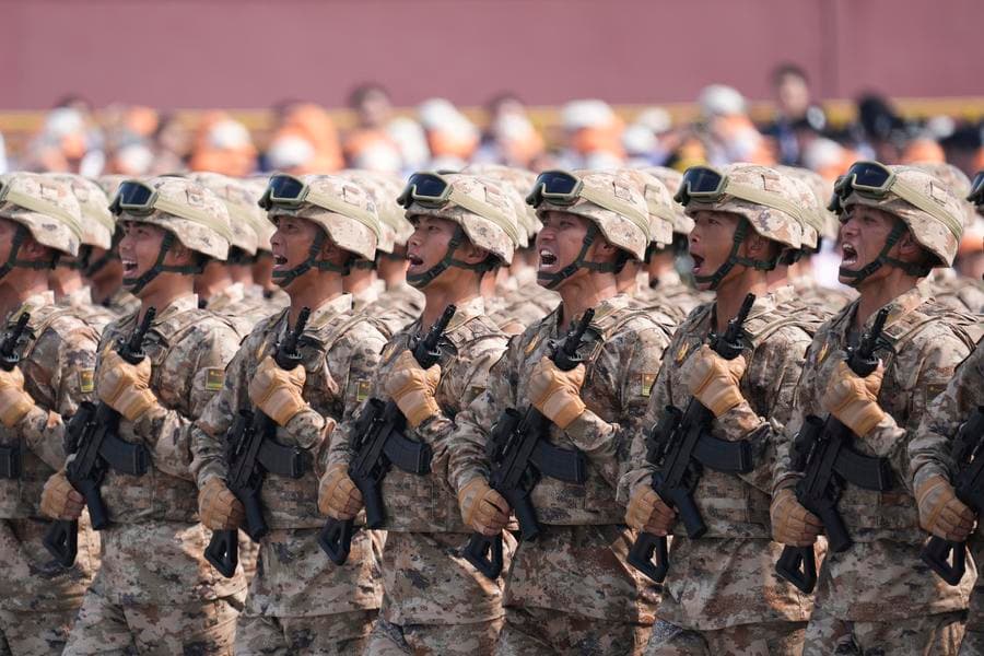 พิธีสวนสนาม 'วันแห่งชัยชนะ' ของจีน ณ จัตุรัสเทียนอันเหมิน (ชุดที่ 3)