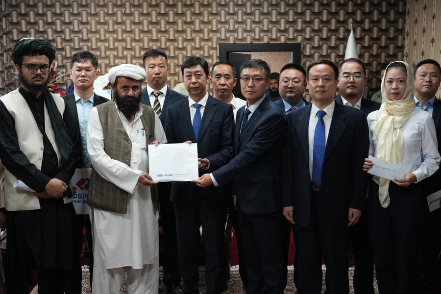 จีนบริจาคเงิน-สิ่งของช่วย 'อัฟกานิสถาน' รับมือผลพวงแผ่นดินไหว