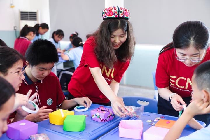 เจ้อเจียง' ขึ้นแท่นมณฑลแรกของจีน ปิดเทอมสั้นฤดูใบไม้ผลิ-ฤดูใบไม้ร่วง