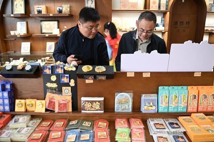 ทัวร์ 'เมืองตุนหวง' สัมผัสการท่องเที่ยวเชิงวัฒนธรรม