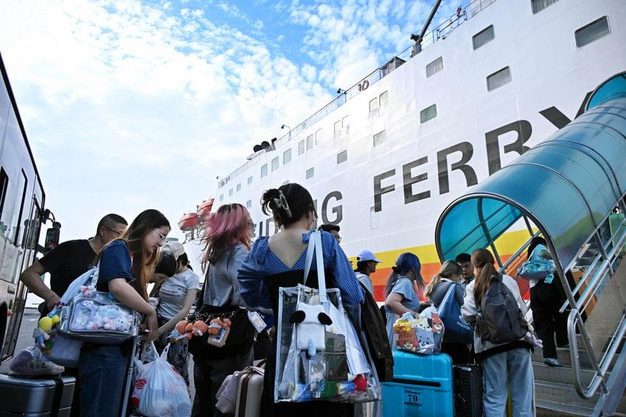 นทท.จีนแห่เดินทางจากชิงเต่า หลังเกาหลีใต้ฟรีวีซ่า 'กรุ๊ปทัวร์จีน