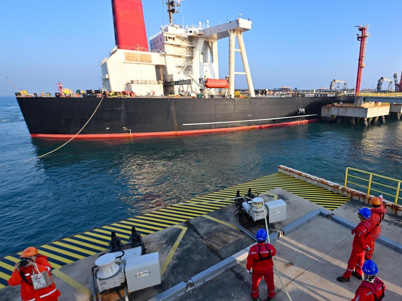 ไหหลำ' เว้นภาษีศุลกากรสินค้าวันแรก แตะ 360 ล้านหยวน