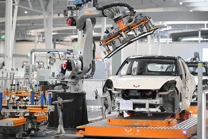 จีนต่ออายุโครงการเงินอุดหนุน 'เปลี่ยนรถเก่า ซื้อคันใหม่' ในปี 2026