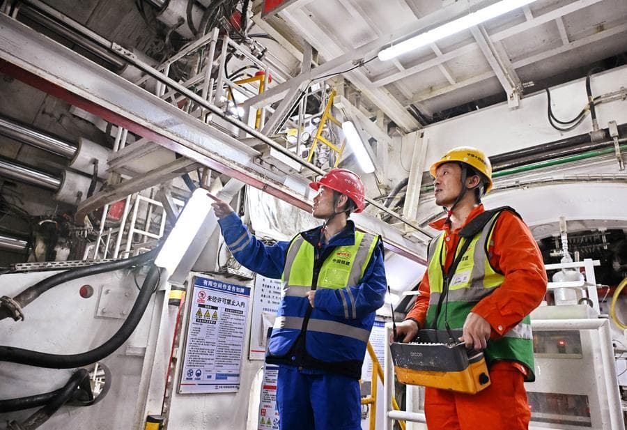 ชิงเต่าขุดเจาะ 'อุโมงค์ลอดใต้ทะเล' ทะลุสำเร็จกว่า 3,000 เมตร