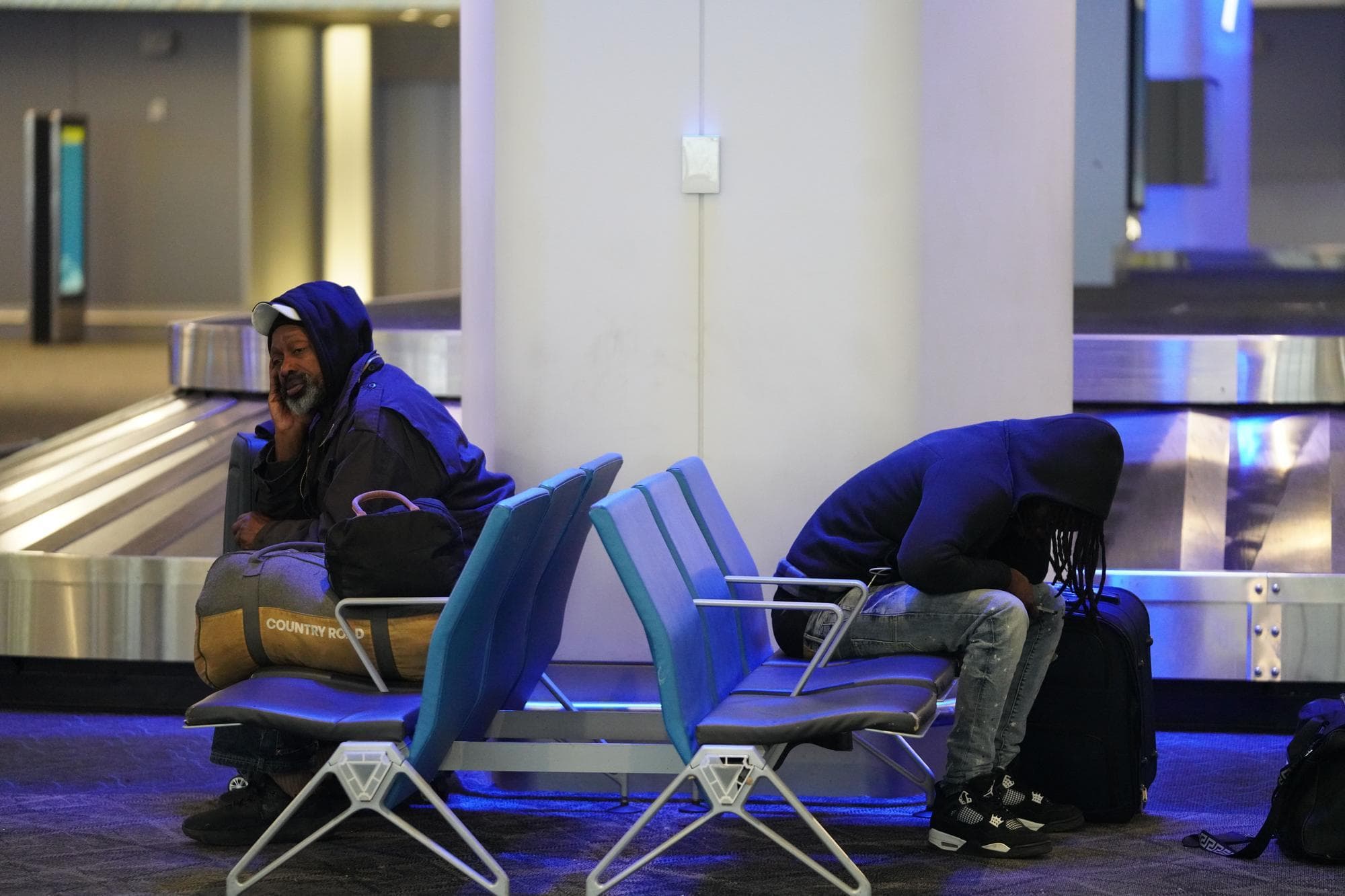 สหรัฐฯ เผชิญ 'พายุฤดูหนาว' รุนแรง ดับจากภาวะตัวเย็น 2 รายแล้ว