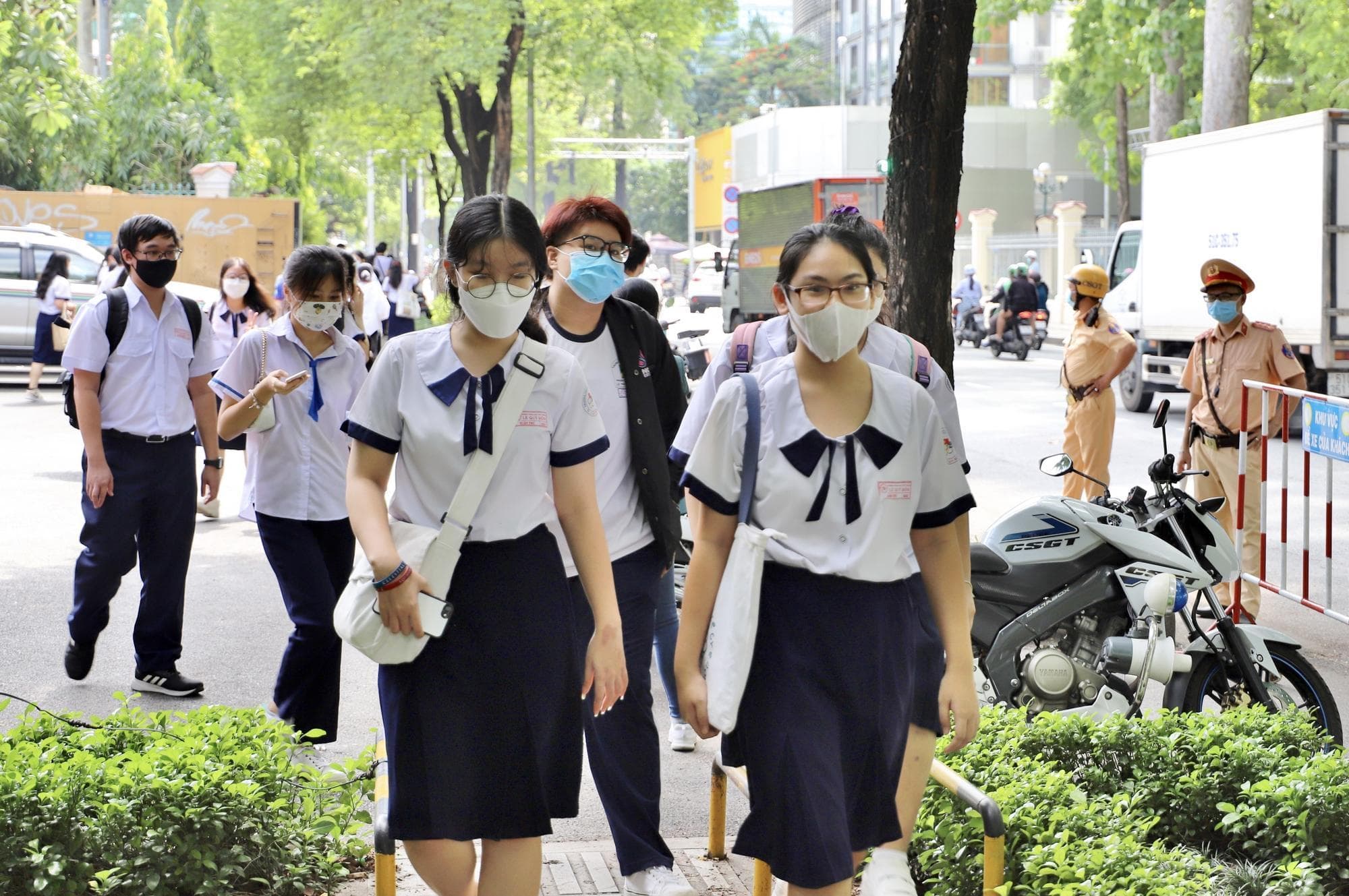 โฮจิมินห์เตรียมทดลองจัดการเรียนการสอน AI เริ่มมี.ค.นี้